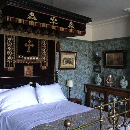 เซนต์เบเนดิกต์ บีแอนด์บี Bed & Breakfast เฮสติงส์ ภายนอก รูปภาพ